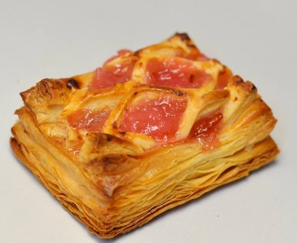 【冬季限定⭐️】紅玉のアップルパイのパン画像