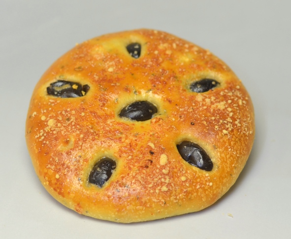 南プロヴァンスのパン（ブラックオリーブ）のパン画像