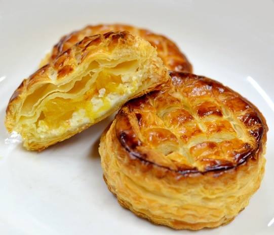 【夏限定】ごろっと甘夏みかんパイのパン画像