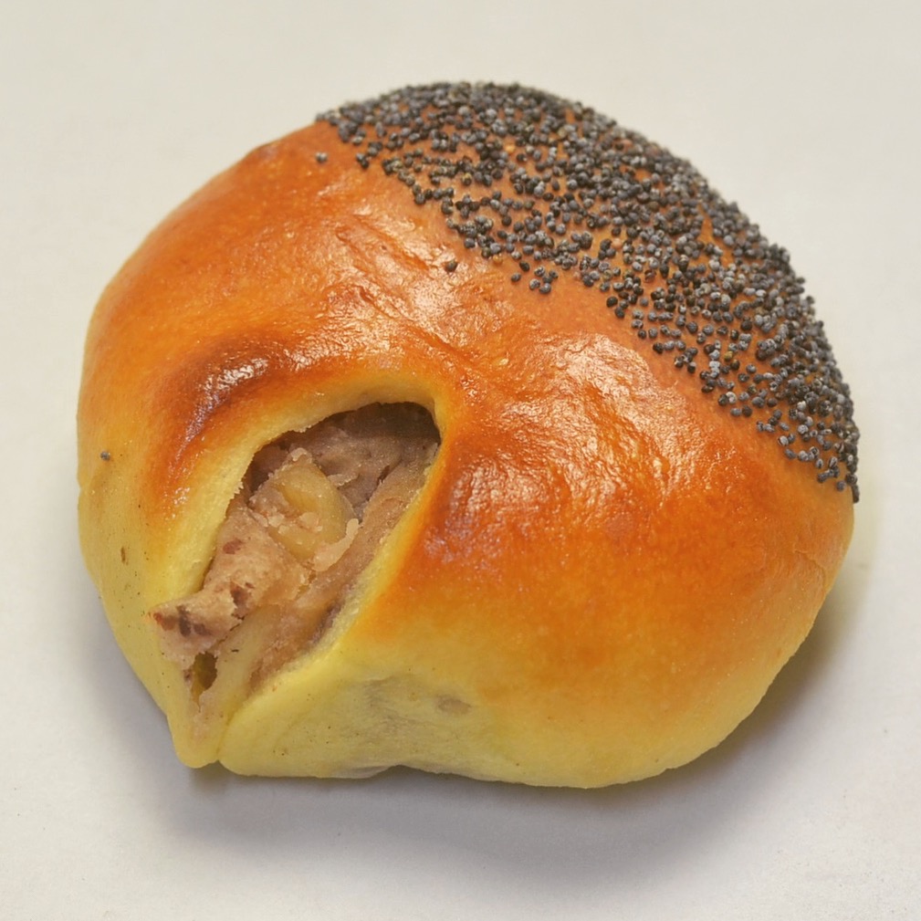 渋皮マロンのクルミごろごろあんぱんのパン画像
