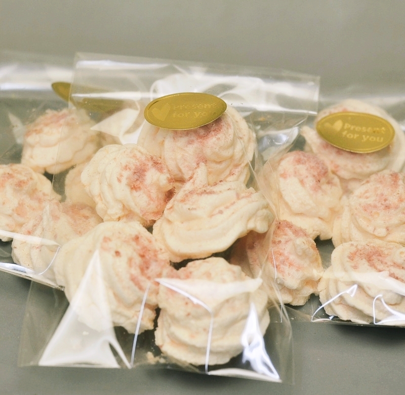 桜🌸塩キャラメレンゲのパン画像